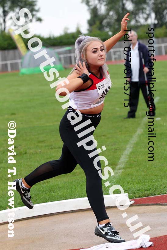 Women and Girls shot putt, 2021 North Eastern Track and Field Champs., Middesbrough. Photo: David T. Hewitson/Sports for All Pics